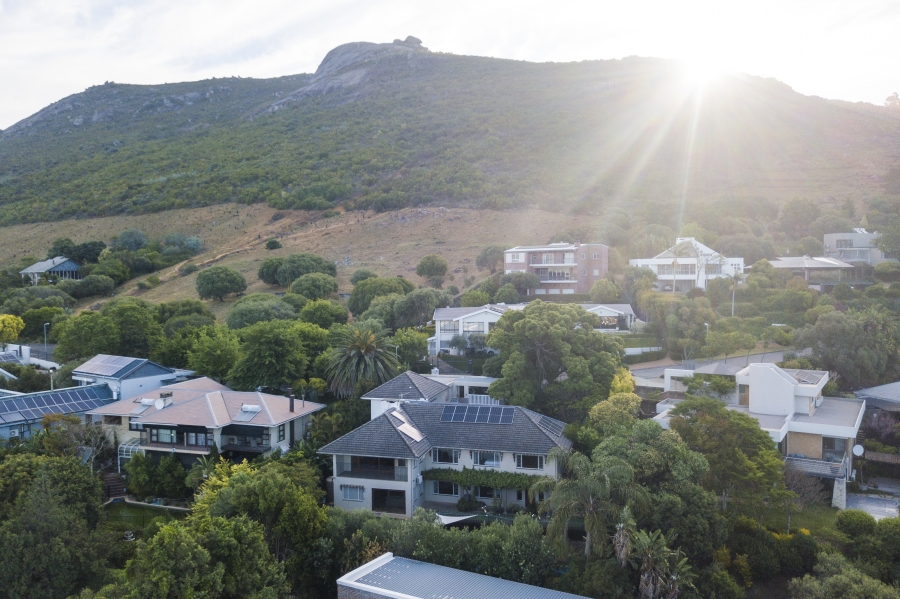 4 Bedroom Property for Sale in Buitenverwagting Western Cape